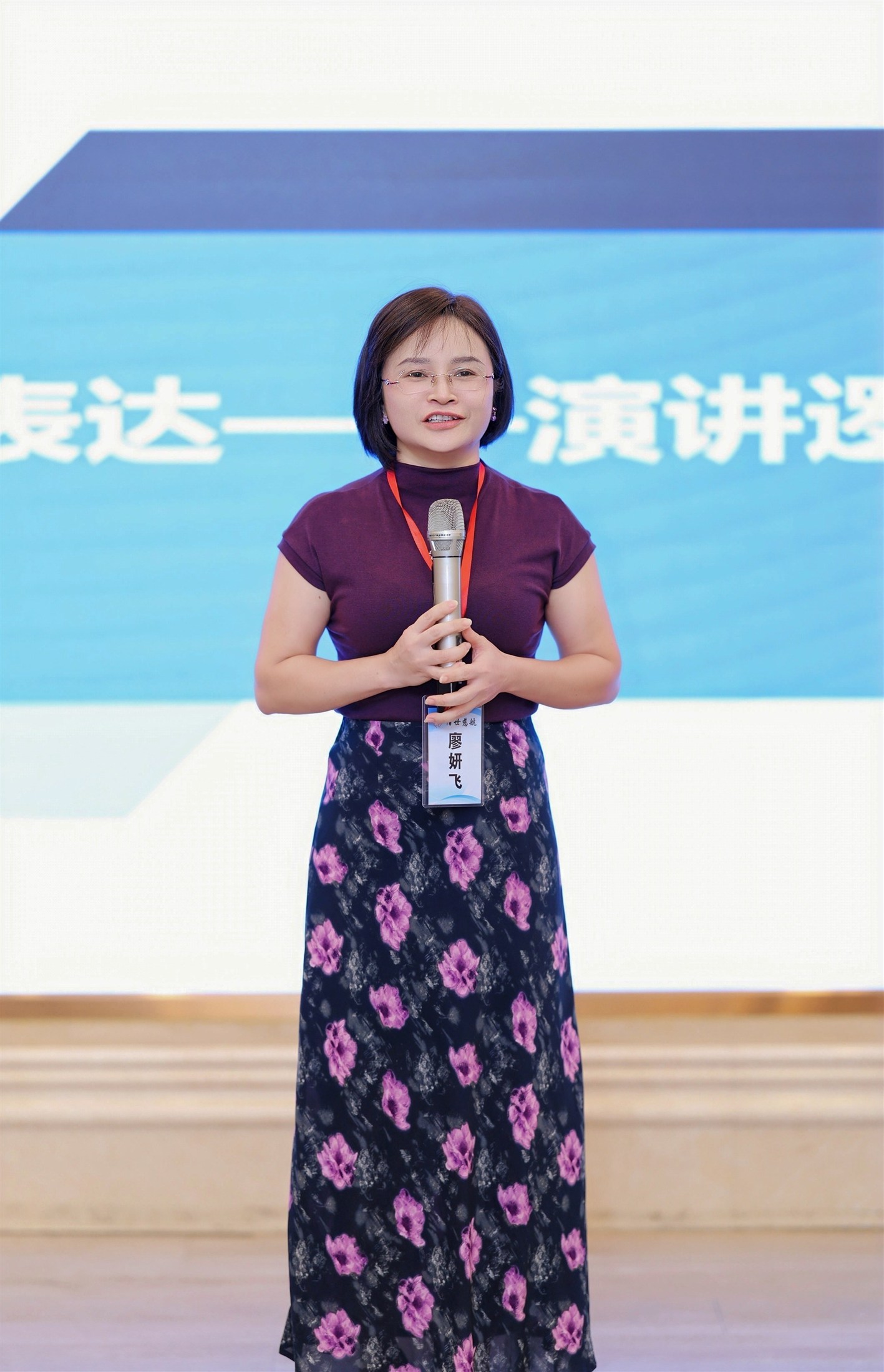 6a9bd2644c338.jpg 网站素材51.jpg